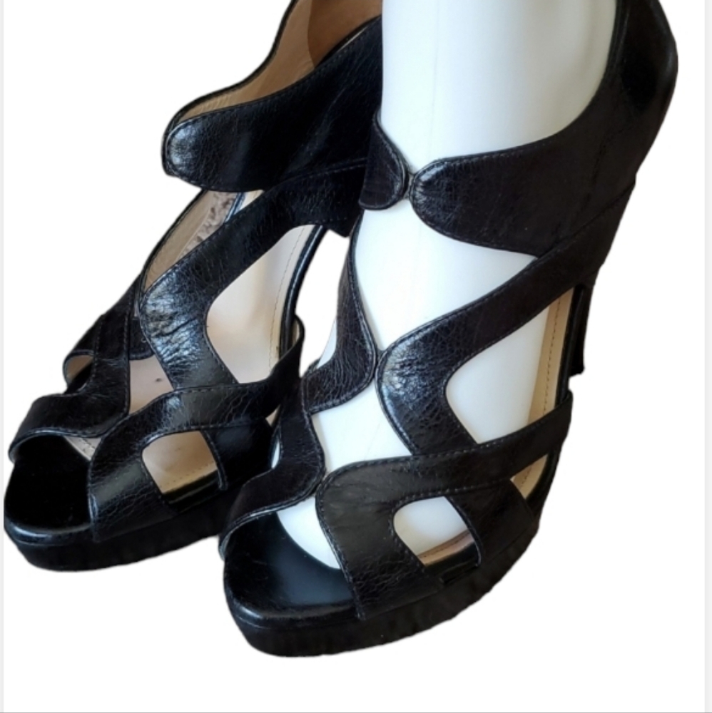 Prada back zip open shoes - Picture 14 of 15